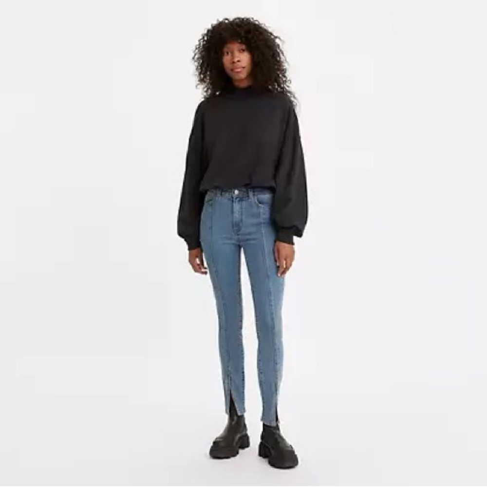 Levi’s 721 High Rise Skinny Jeans